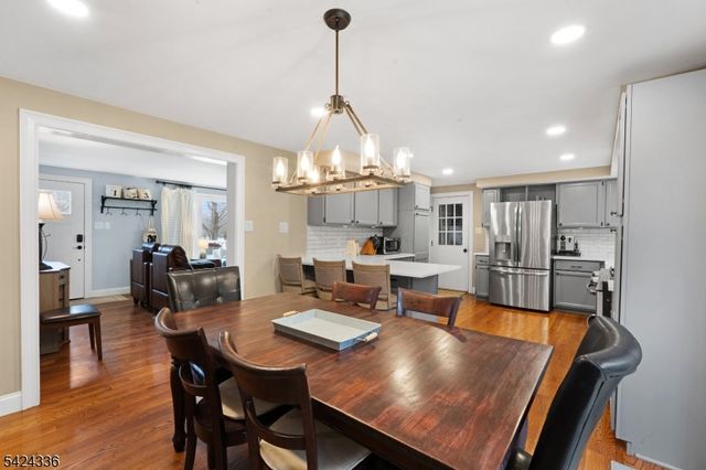 611 Boozer Ln, Hillsborough Twp., NJ 08844