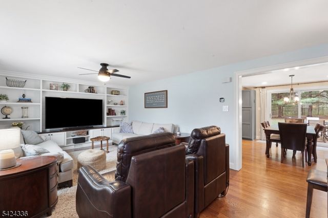 611 Boozer Ln, Hillsborough Twp., NJ 08844