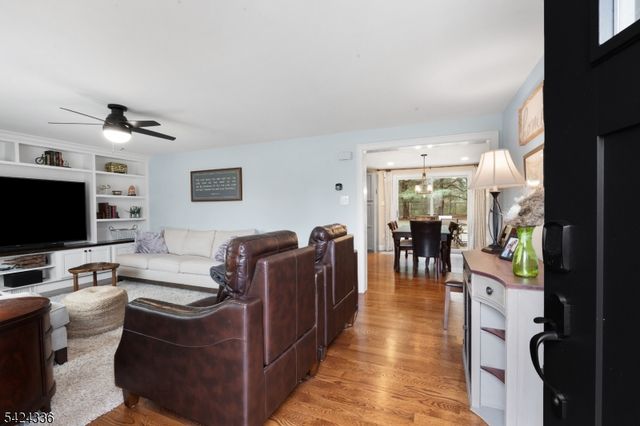 611 Boozer Ln, Hillsborough Twp., NJ 08844