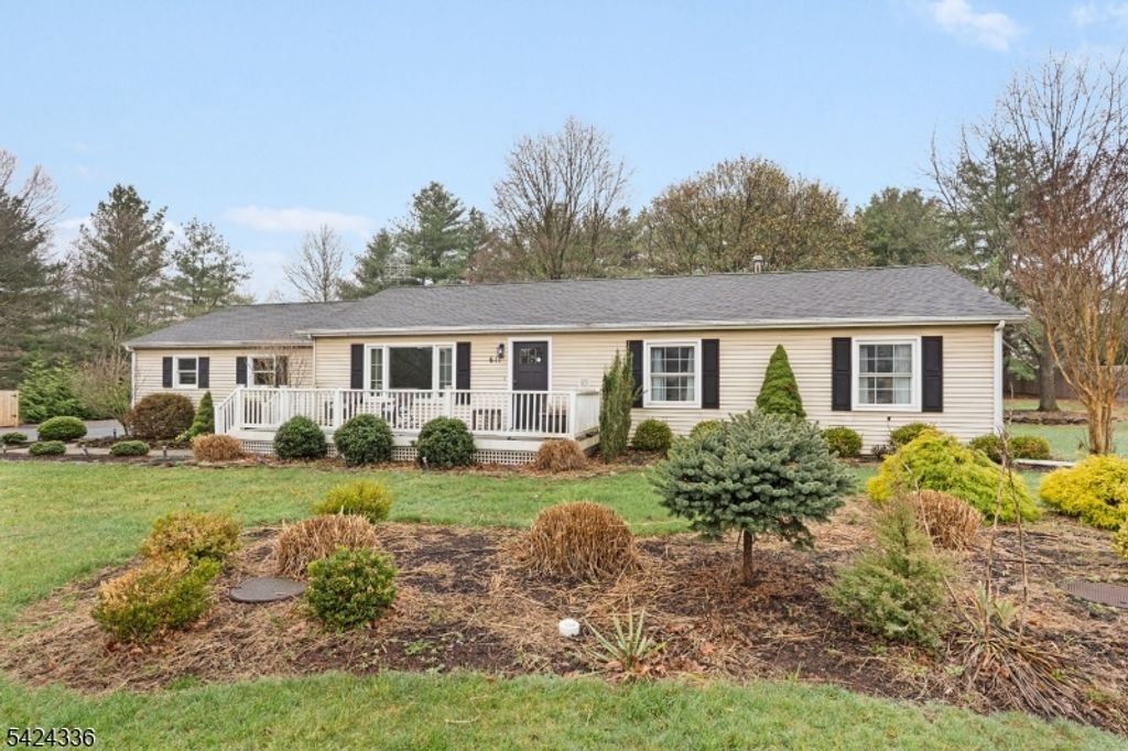 611 Boozer Ln, Hillsborough Twp., NJ 08844