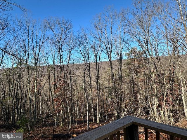 600 BUCK RUN RD, Delray, WV 26714