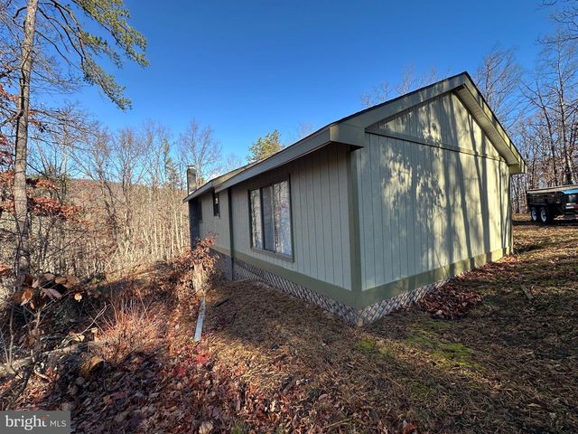 600 BUCK RUN RD, Delray, WV 26714