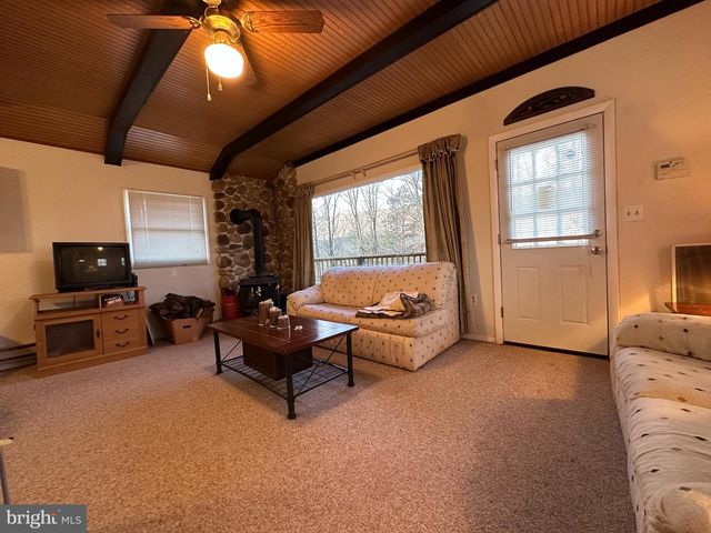 600 BUCK RUN RD, Delray, WV 26714