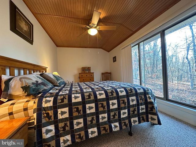 600 BUCK RUN RD, Delray, WV 26714