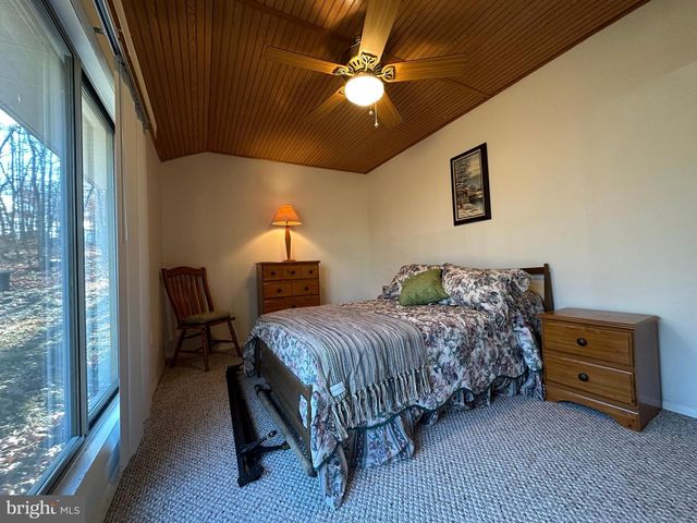 600 BUCK RUN RD, Delray, WV 26714