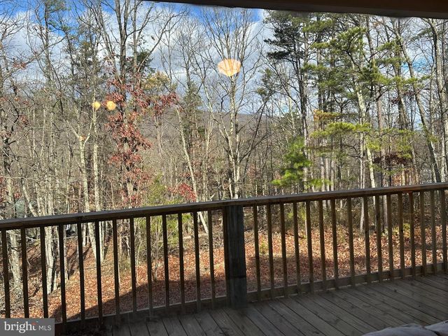 600 BUCK RUN RD, Delray, WV 26714