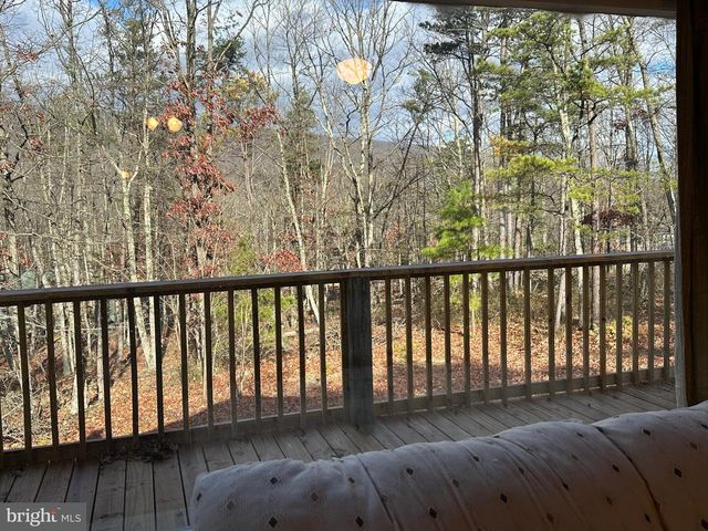 600 BUCK RUN RD, Delray, WV 26714