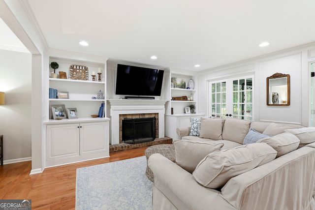 202 Crown Pt, Peachtree City, GA 30269