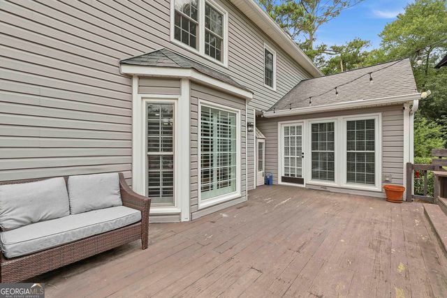 202 Crown Pt, Peachtree City, GA 30269