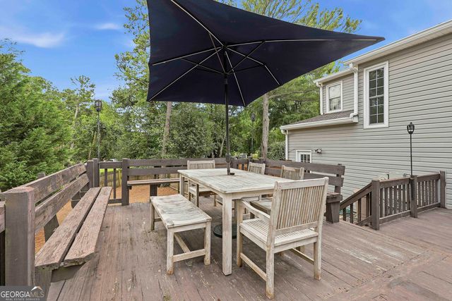 202 Crown Pt, Peachtree City, GA 30269