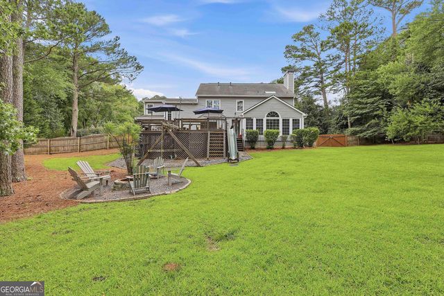 202 Crown Pt, Peachtree City, GA 30269