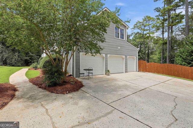 202 Crown Pt, Peachtree City, GA 30269