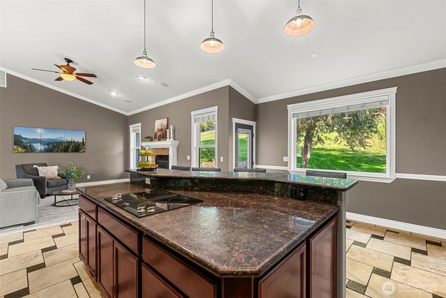 2945 Martin Place, East Wenatchee, WA 98802