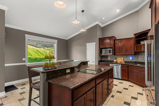 2945 Martin Place, East Wenatchee, WA 98802