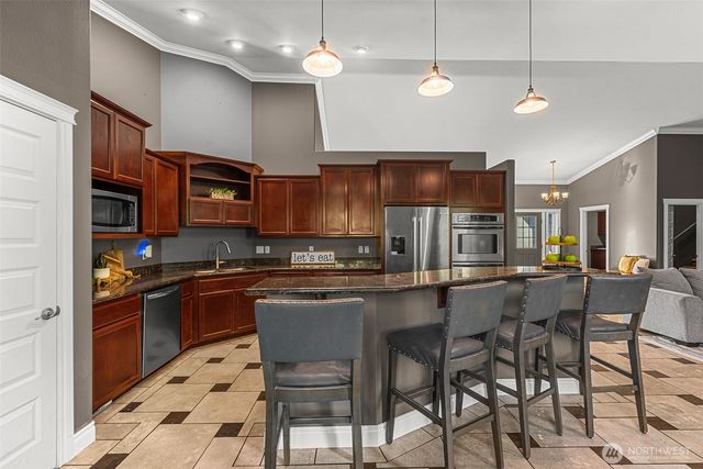 2945 Martin Place, East Wenatchee, WA 98802