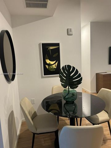 398 NE 5th St 2515, Miami, FL 33132