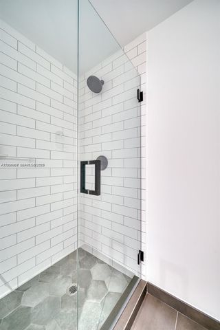 398 NE 5th St 2515, Miami, FL 33132