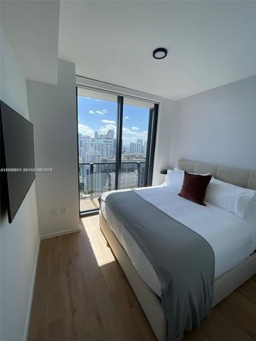 398 NE 5th St 2515, Miami, FL 33132