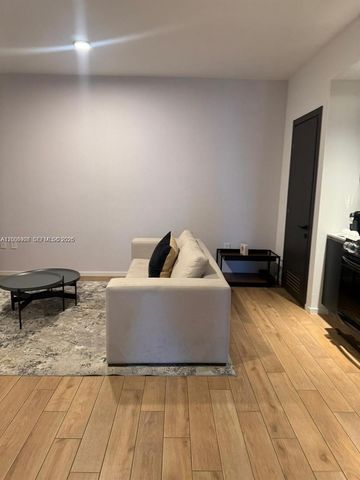 398 NE 5th St 2515, Miami, FL 33132