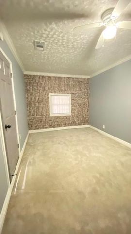 6623 Cresthill Street, Houston, TX 77033