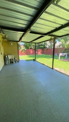 6623 Cresthill Street, Houston, TX 77033