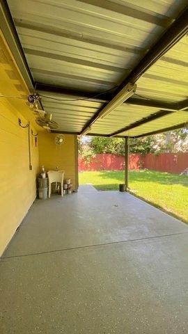 6623 Cresthill Street, Houston, TX 77033