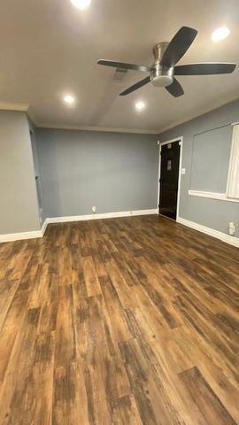 6623 Cresthill Street, Houston, TX 77033