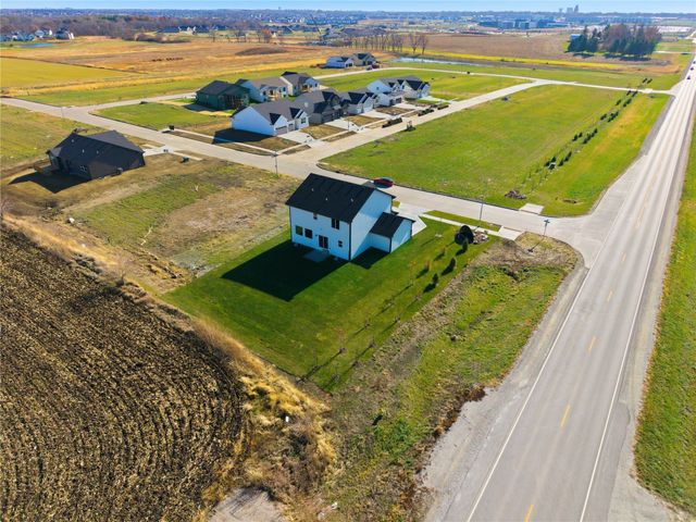 965 NW Rolland Road, Waukee, IA 50263