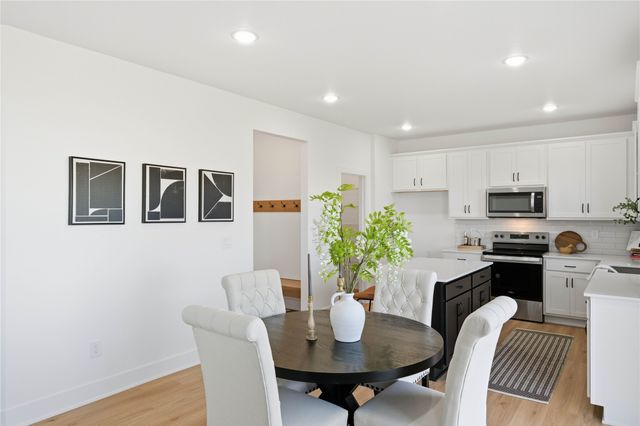 965 NW Rolland Road, Waukee, IA 50263