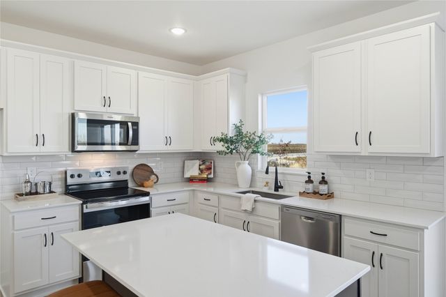 965 NW Rolland Road, Waukee, IA 50263