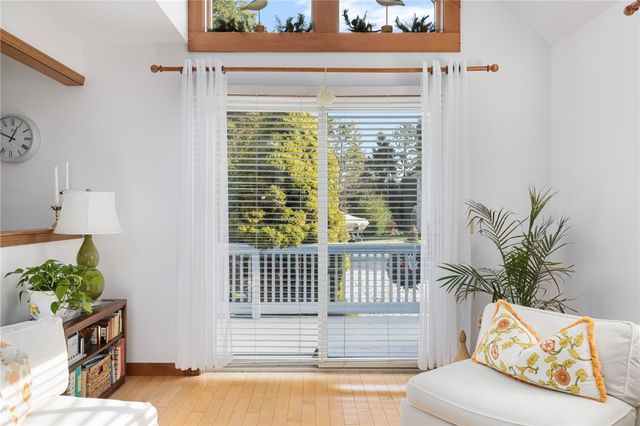 71 Willow Road, Charlestown, RI 02813