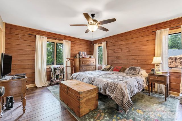 189 Edgewater Point NW 227, Valdese, NC 28690