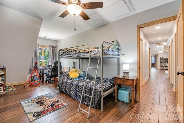 189 Edgewater Point NW 227, Valdese, NC 28690