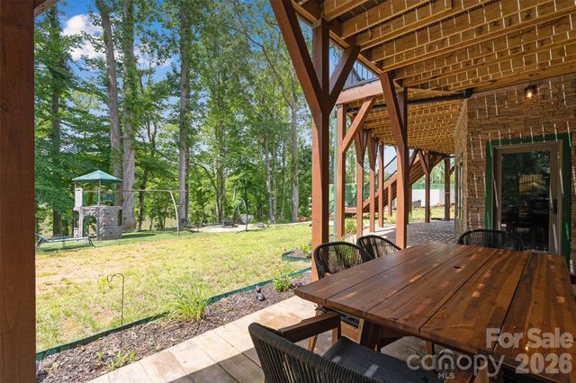 189 Edgewater Point NW 227, Valdese, NC 28690