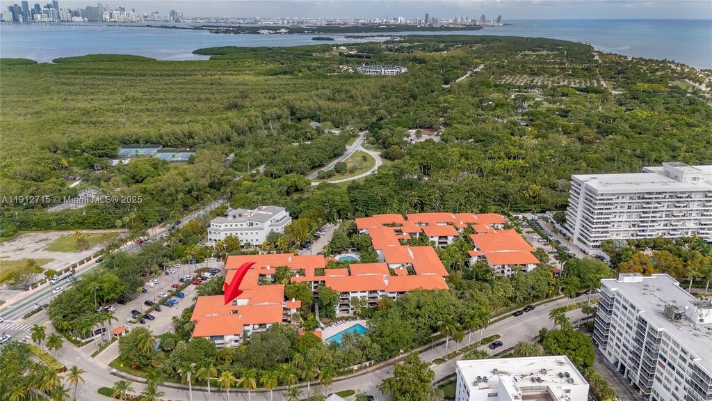 55 Ocean Lane Dr 3030, Key Biscayne, FL 33149