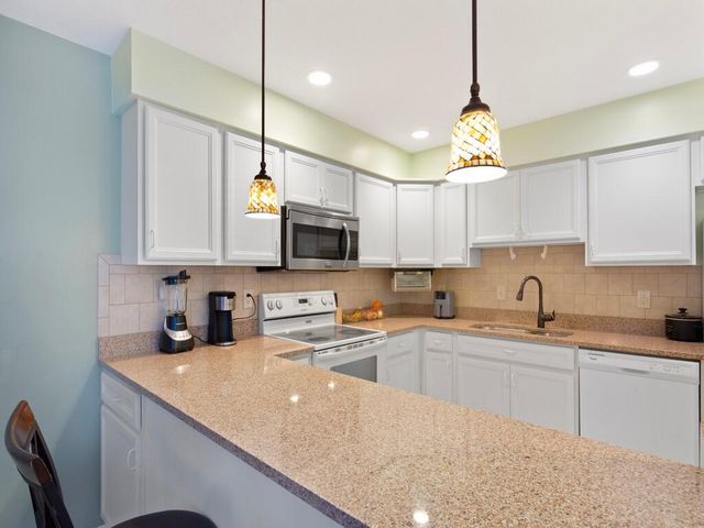 1607 Laurel Leaf Lane, Fort Pierce, FL 34950