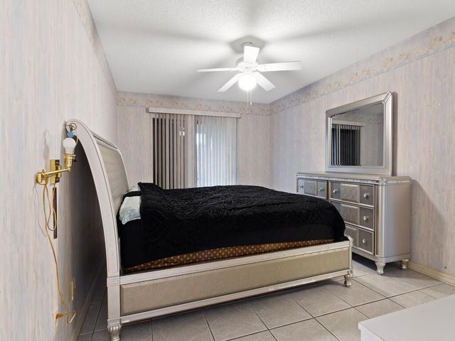 1607 Laurel Leaf Lane, Fort Pierce, FL 34950