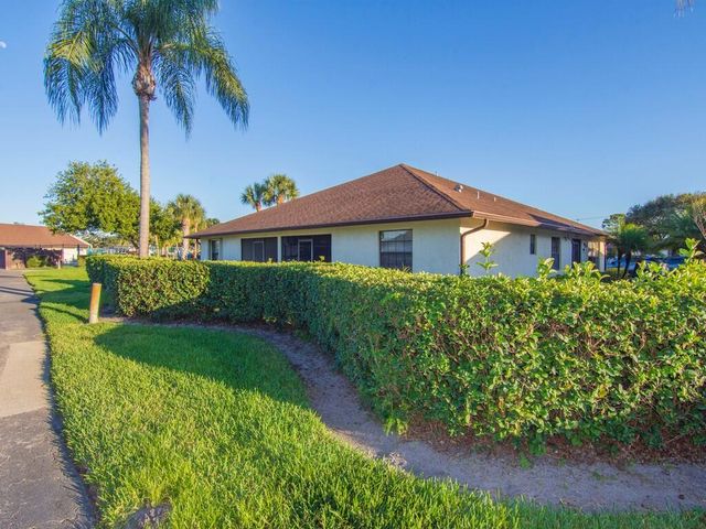 1607 Laurel Leaf Lane, Fort Pierce, FL 34950