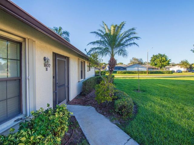 1607 Laurel Leaf Lane, Fort Pierce, FL 34950