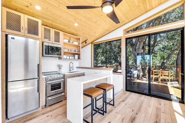 54655 Falling Leaf Road, Idyllwild, CA 92549