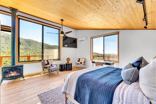 54655 Falling Leaf Road, Idyllwild, CA 92549