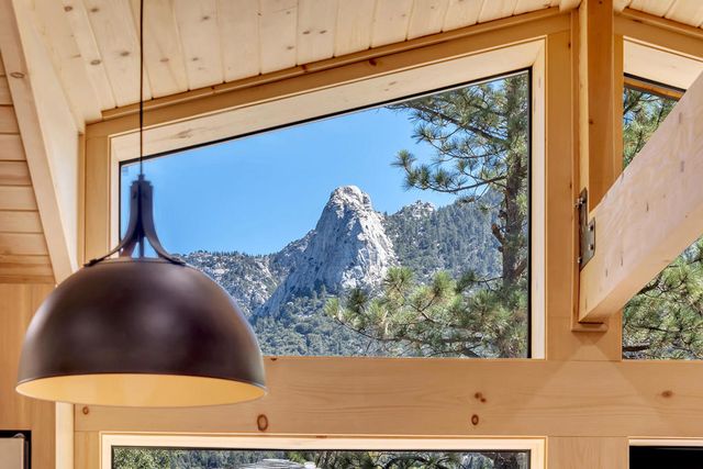 54655 Falling Leaf Road, Idyllwild, CA 92549