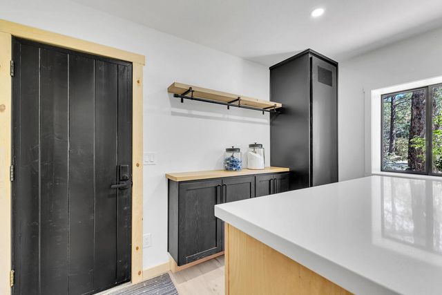 54655 Falling Leaf Road, Idyllwild, CA 92549