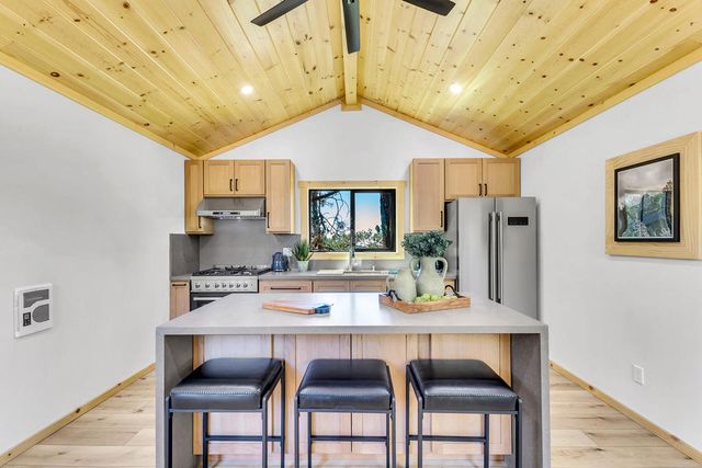 54655 Falling Leaf Road, Idyllwild, CA 92549