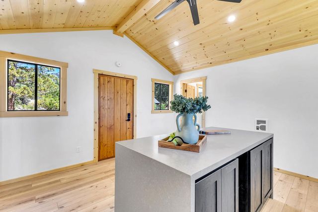 54655 Falling Leaf Road, Idyllwild, CA 92549