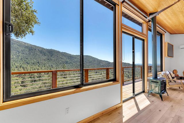 54655 Falling Leaf Road, Idyllwild, CA 92549