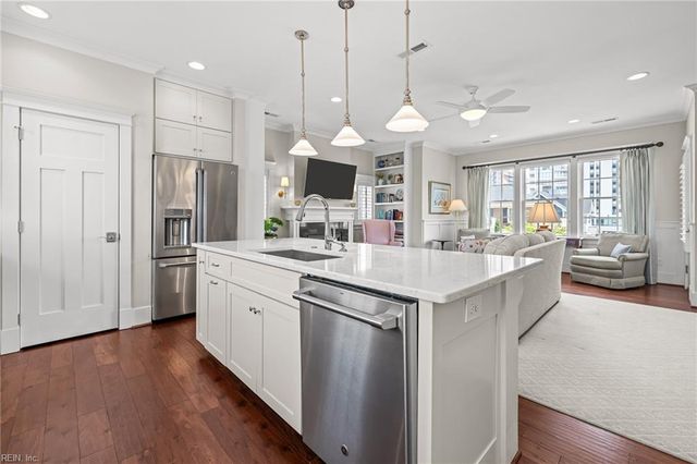 4056 Harlow ST, Virginia Beach, VA 23451