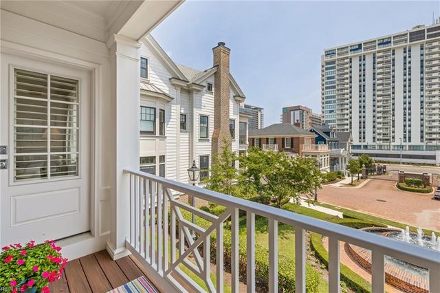 4056 Harlow ST, Virginia Beach, VA 23451