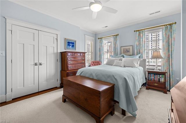4056 Harlow ST, Virginia Beach, VA 23451