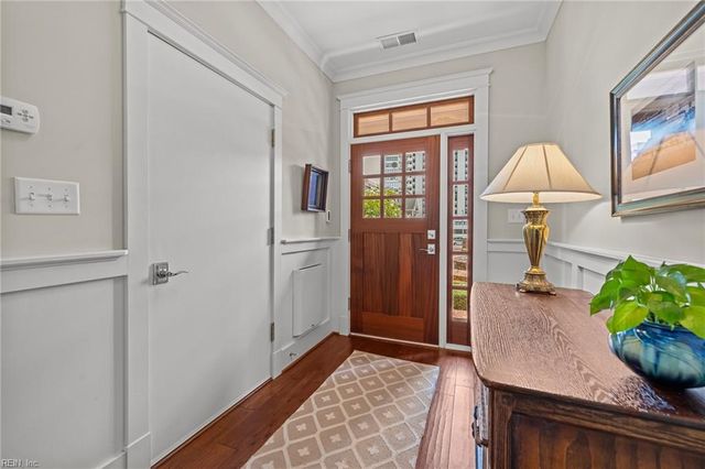 4056 Harlow ST, Virginia Beach, VA 23451